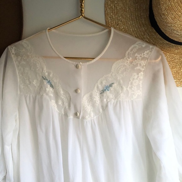 True Vintage sheer balloon sleeves night gown robe - Picture 3 of 9